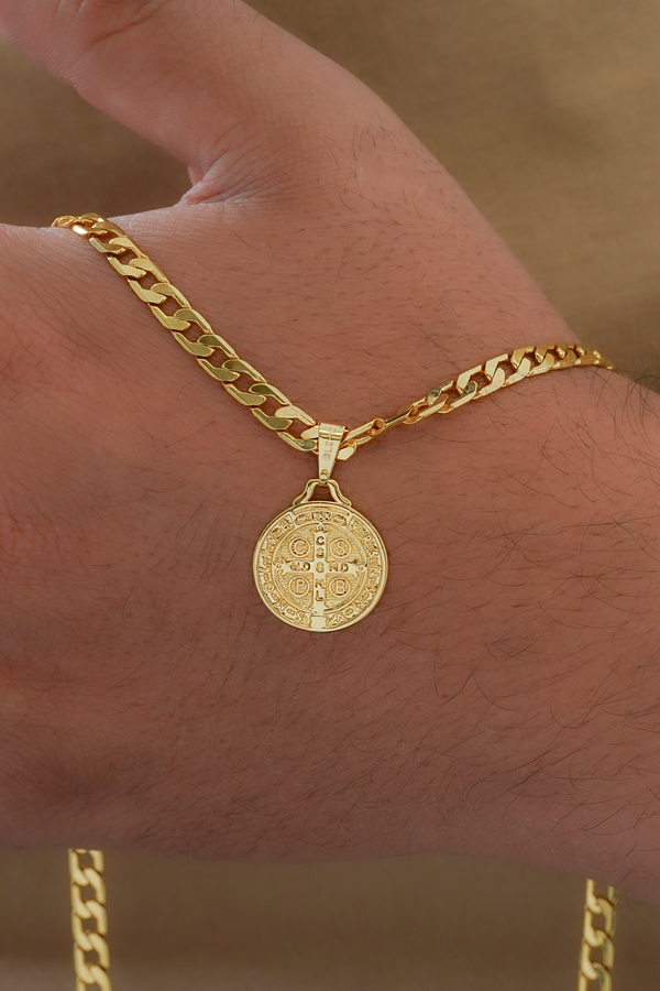 D Medalla de San Benito
